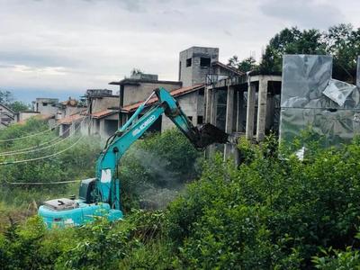 違法建設(shè)零容忍 大理55棟違規(guī)別墅限期拆除行動穩(wěn)步推進